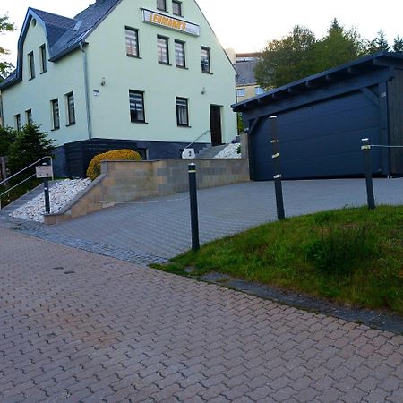 Apartments - Lehmanns Ferienwohnungen كورورت اوبرويسنثا المظهر الخارجي الصورة