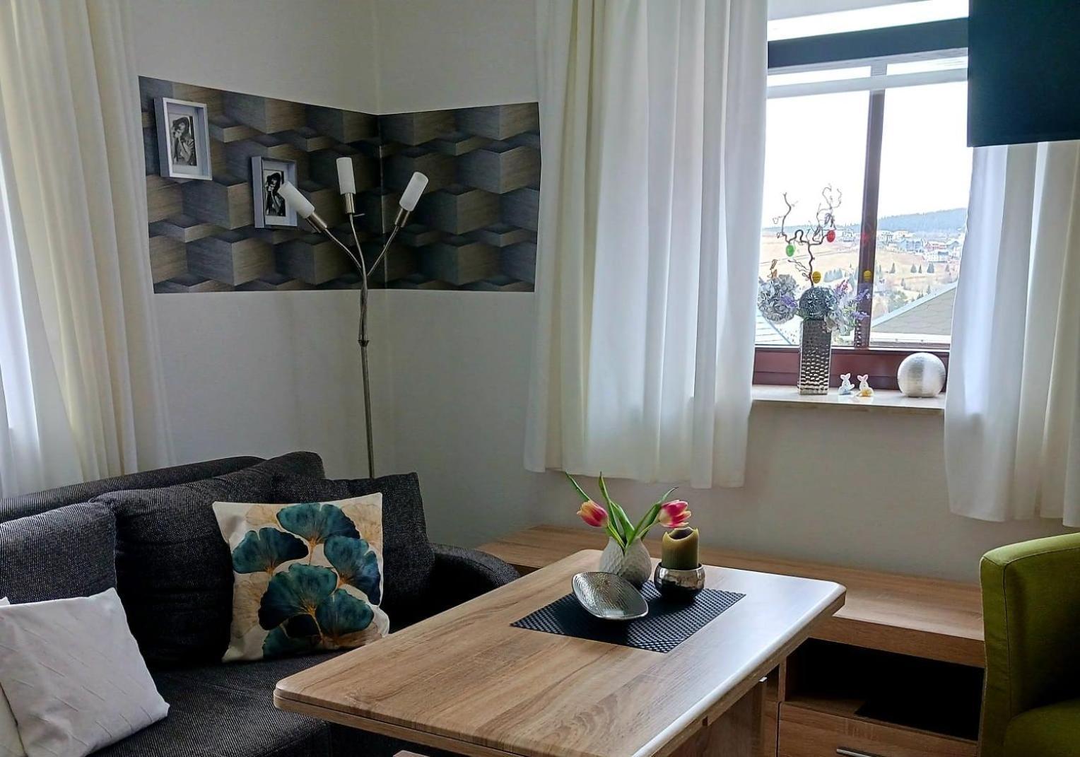 Apartments - Lehmanns Ferienwohnungen كورورت اوبرويسنثا المظهر الخارجي الصورة