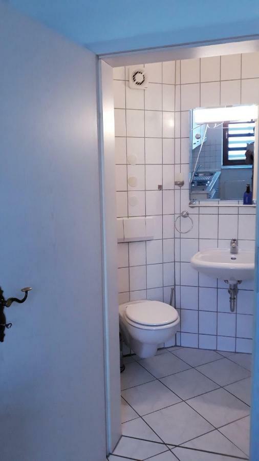 Apartments - Lehmanns Ferienwohnungen كورورت اوبرويسنثا المظهر الخارجي الصورة